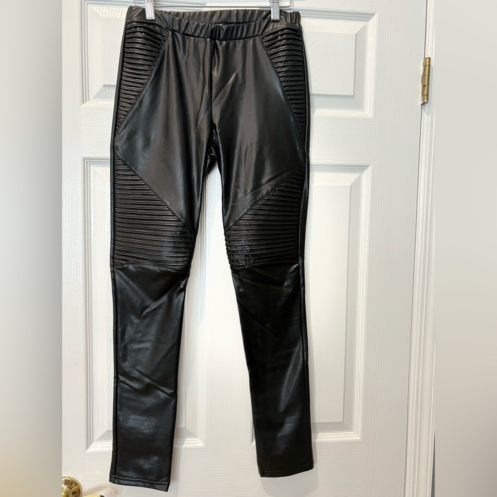 Fashionomics Moto Faux Leather Pants – Size Medium – Worn 1x